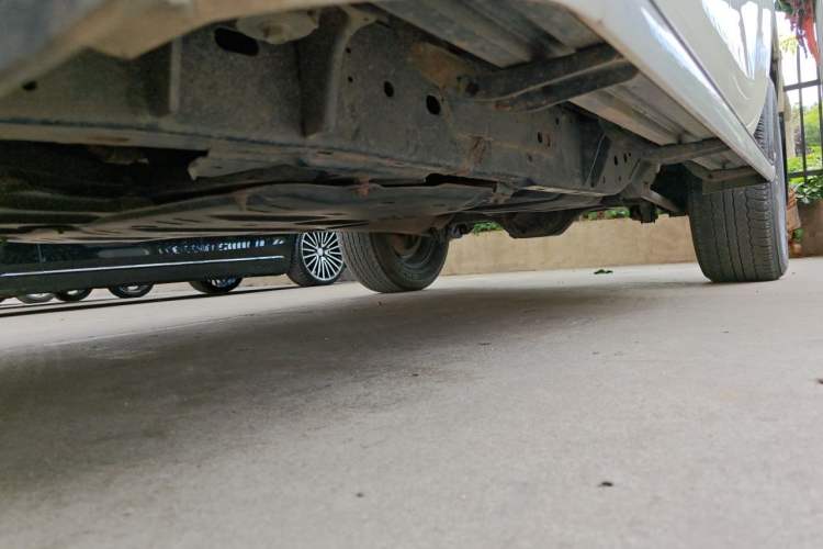 Used Nissan Terra 2020 2.5L XL Upper 4WD Automatic Four-Wheel Drive Luxury Edition Chassis Front Left
