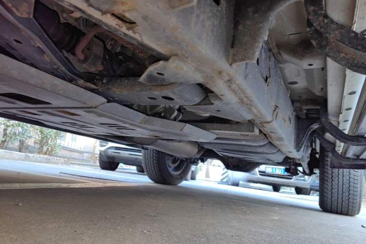 Used Nissan Terra 2020 2.5L XV 4WD Automatic Four-Wheel Drive Flagship Edition Chassis Front Left