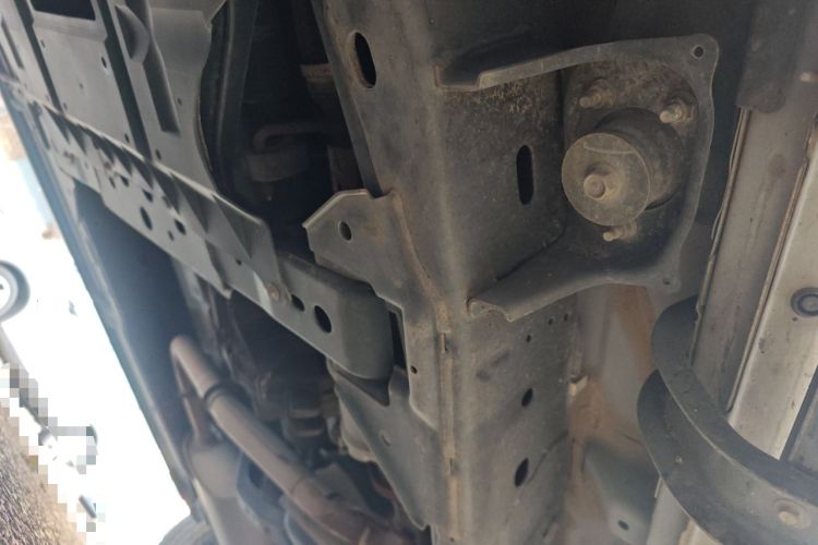 Used Nissan Terra 2020 2.5L XL Upper 4WD Automatic Four-Wheel Drive Luxury Edition Chassis Front Left