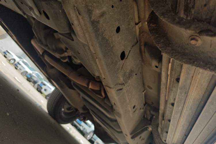 Used Nissan Terra 2020 2.5L XL Upper 4WD Automatic Four-Wheel Drive Luxury Edition Chassis Front Left