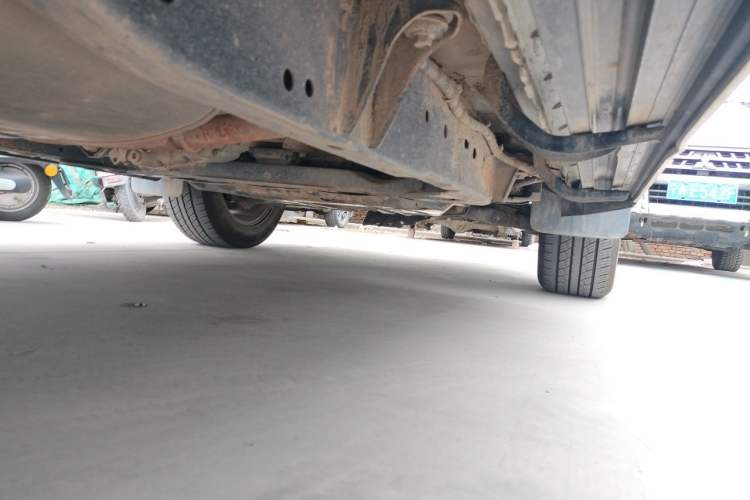 Used Nissan Terra 2020 2.5L XL Upper 4WD Automatic Four-Wheel Drive Luxury Edition Chassis Front Right