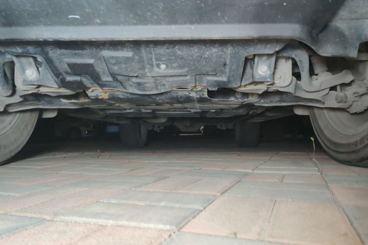 Used Nissan Terra 2020 2.5L XE Manual Two-Wheel-Drive Elite Edition Chassis Front