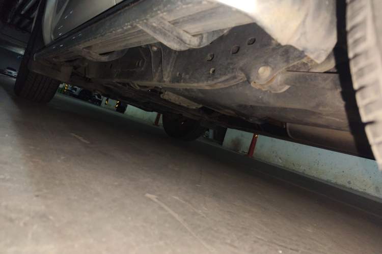 Used Nissan Terra 2020 2.5L XV 4WD Automatic Four-Wheel Drive Flagship Edition Chassis Rear Left