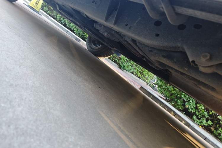 Used Nissan Terra 2020 2.5L XV 4WD Automatic Four-Wheel Drive Flagship Edition Chassis Rear Left