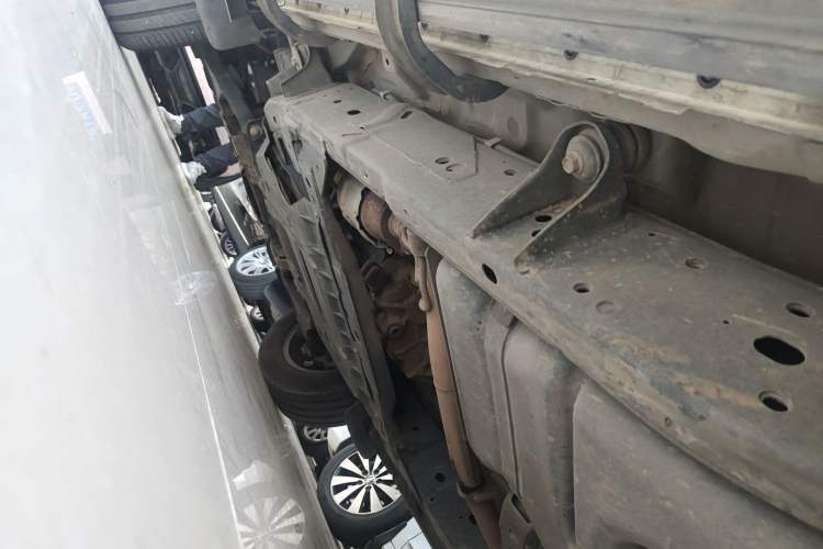 Used Nissan Terra 2020 2.5L XL Upper 4WD Automatic Four-Wheel Drive Luxury Edition Chassis Rear Left