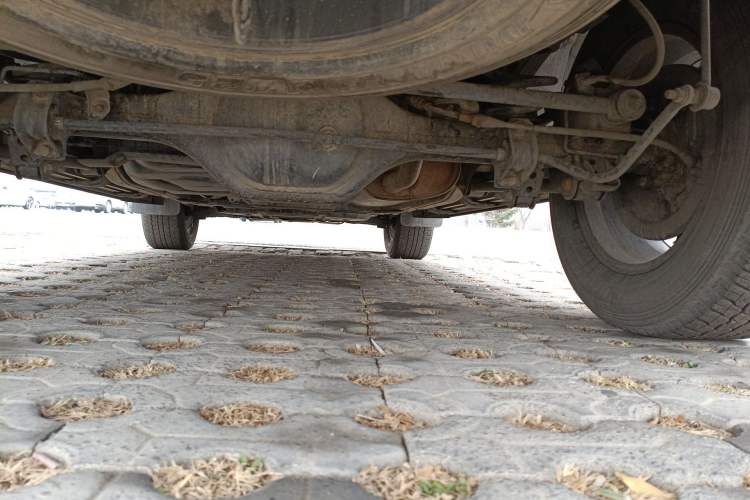 Used Nissan Terra 2020 2.5L XV 4WD Automatic Four-Wheel Drive Flagship Edition Chassis Rear