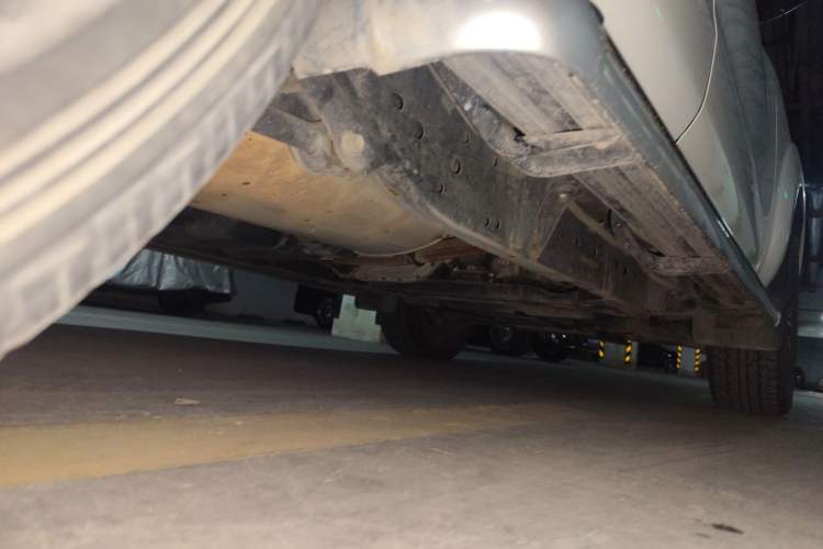 Used Nissan Terra 2020 2.5L XV 4WD Automatic Four-Wheel Drive Flagship Edition Chassis Rear Right