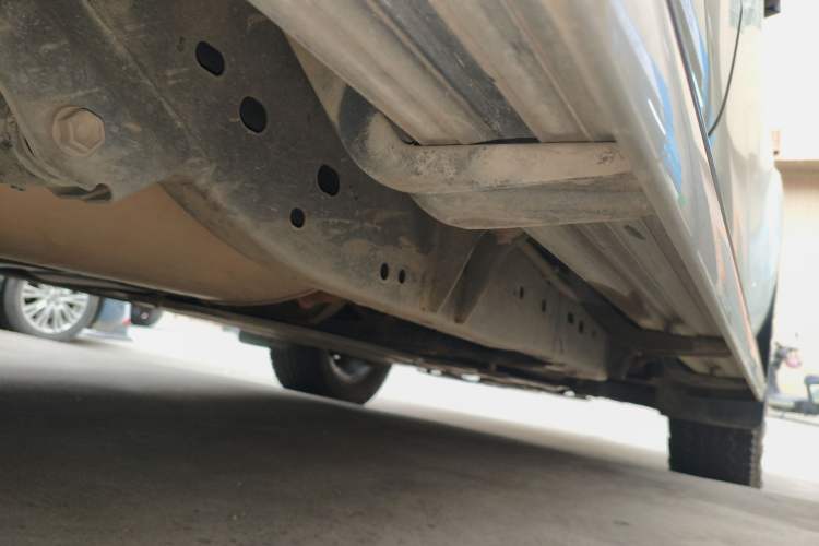 Used Nissan Terra 2020 2.5L XV 4WD Automatic Four-Wheel Drive Flagship Edition Chassis Rear Right