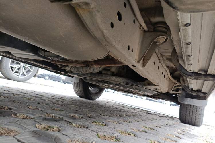 Used Nissan Terra 2020 2.5L XV 4WD Automatic Four-Wheel Drive Flagship Edition Chassis Rear Right