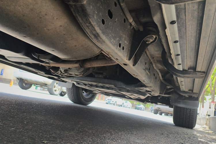Used Nissan Terra 2020 2.5L XV 4WD Automatic Four-Wheel Drive Flagship Edition Chassis Rear Right