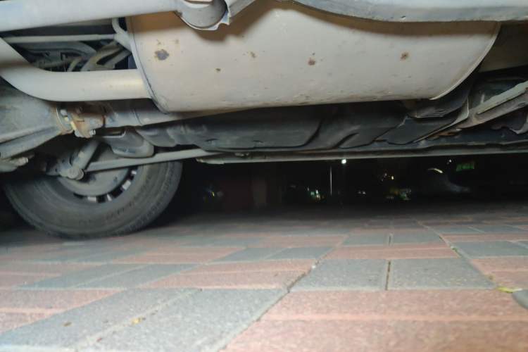 Used Nissan Terra 2020 2.5L XE Manual Two-Wheel-Drive Elite Edition Chassis Rear Right