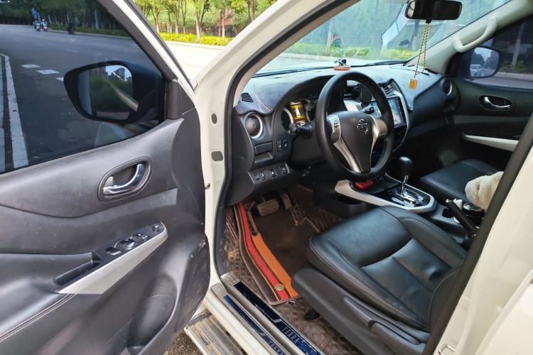 Used Nissan Terra 2020 2.5L XL Upper Automatic Two-Wheel Drive Luxury Edition Driver Seat