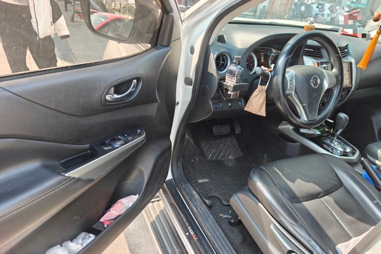 Used Nissan Terra 2020 2.5L XL Upper Automatic Two-Wheel Drive Luxury Edition Driver Seat