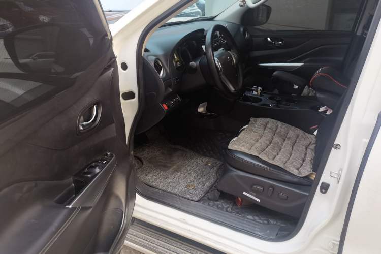 Used Nissan Terra 2020 2.5L XV 4WD Automatic Four-Wheel Drive Flagship Edition Driver Seat