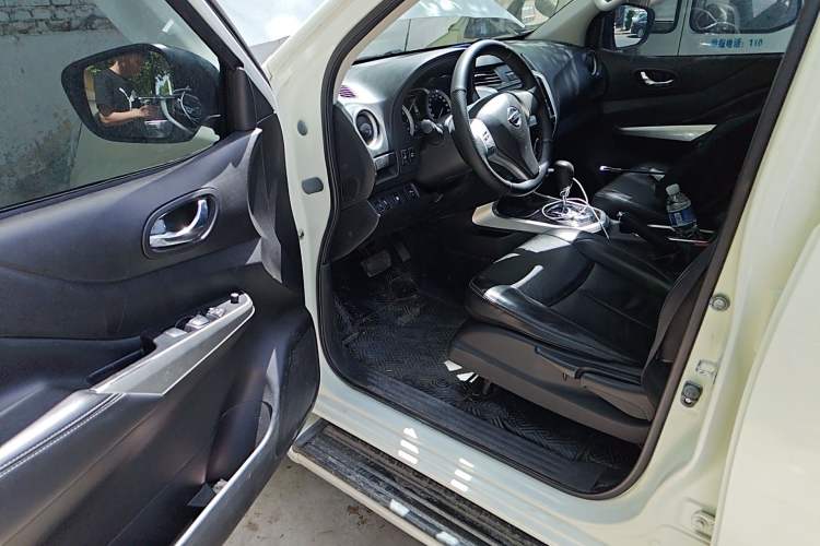Used Nissan Terra 2020 2.5L XL Upper 4WD Automatic Four-Wheel Drive Luxury Edition Driver Seat