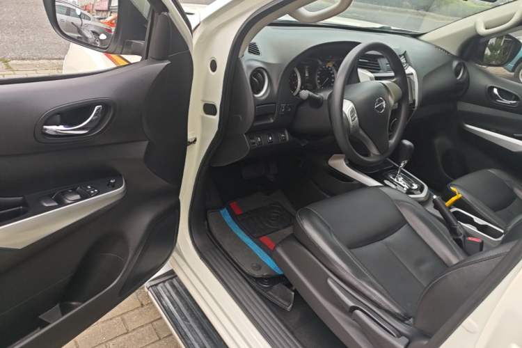 Used Nissan Terra 2020 2.5L XL Upper Automatic Two-Wheel Drive Luxury Edition Driver Seat
