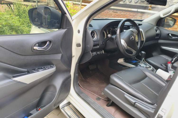 Used Nissan Terra 2020 2.5L XL Upper Automatic Two-Wheel Drive Luxury Edition Driver Seat