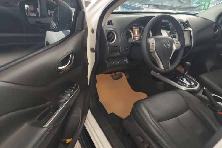 Used Nissan Terra 2020 2.5L XV 4WD Automatic Four-Wheel Drive Flagship Edition Driver Seat