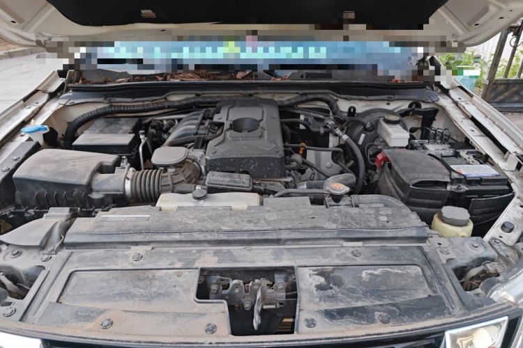Used Nissan Terra 2020 2.5L XL Upper Automatic Two-Wheel Drive Luxury Edition Engine Bay
