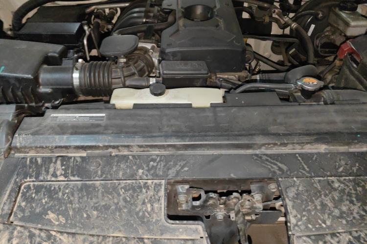 Used Nissan Terra 2020 2.5L XV 4WD Automatic Four-Wheel Drive Flagship Edition Engine Bay