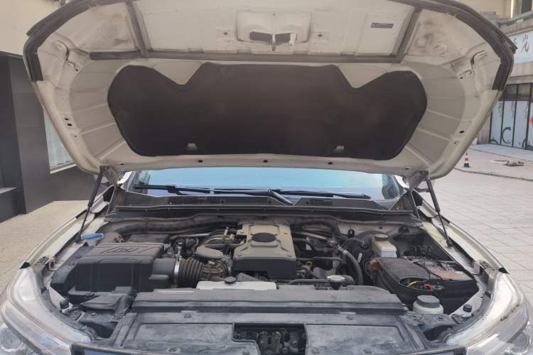 Used Nissan Terra 2020 2.5L XV 4WD Automatic Four-Wheel Drive Flagship Edition Engine Bay