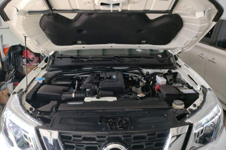 Used Nissan Terra 2020 2.5L XL Upper 4WD Automatic Four-Wheel Drive Luxury Edition Engine Bay
