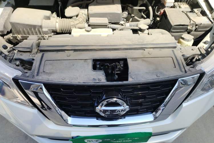 Used Nissan Terra 2020 2.5L XL Upper 4WD Automatic Four-Wheel Drive Luxury Edition Engine Bay