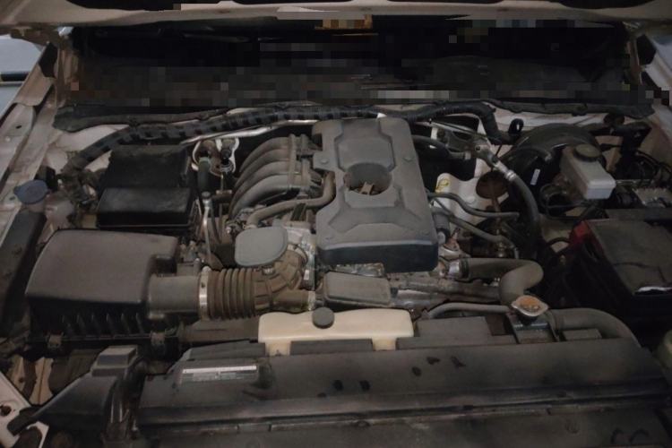 Used Nissan Terra 2020 2.5L XL Upper 4WD Automatic Four-Wheel Drive Luxury Edition Engine Bay