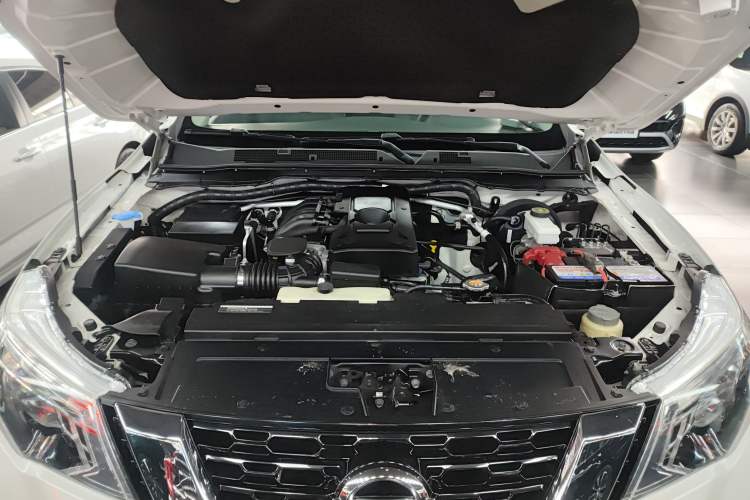 Used Nissan Terra 2020 2.5L XL Upper 4WD Automatic Four-Wheel Drive Luxury Edition Engine Bay