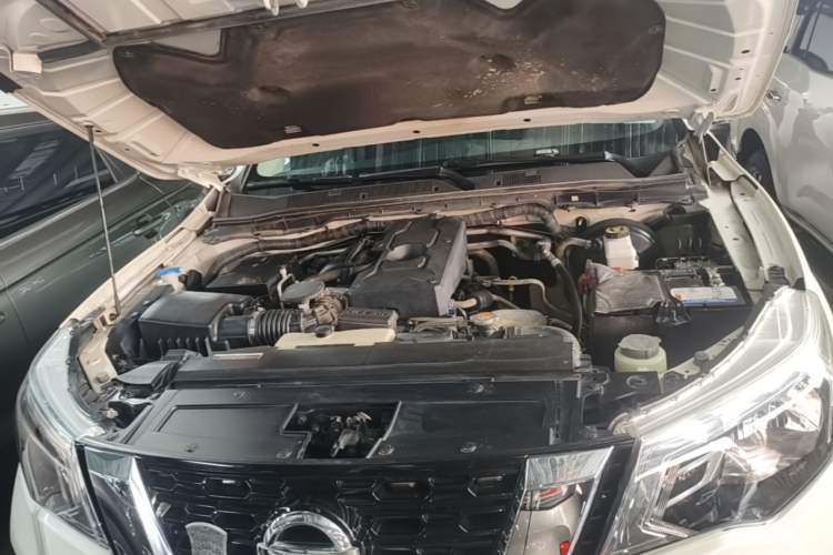 Used Nissan Terra 2020 2.5L XL Upper 4WD Automatic Four-Wheel Drive Luxury Edition Engine Bay