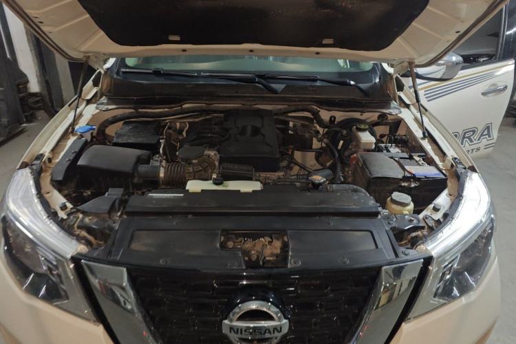 Used Nissan Terra 2020 2.5L XL Upper Automatic Two-Wheel Drive Luxury Edition Engine Bay