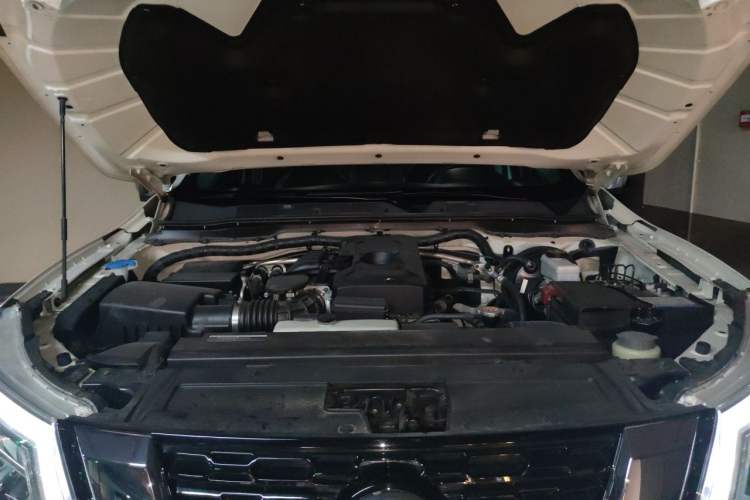 Used Nissan Terra 2020 2.5L XV 4WD Automatic Four-Wheel Drive Flagship Edition Engine Bay