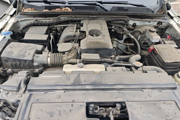 Used Nissan Terra 2020 2.5L XL Upper 4WD Automatic Four-Wheel Drive Luxury Edition Engine Bay