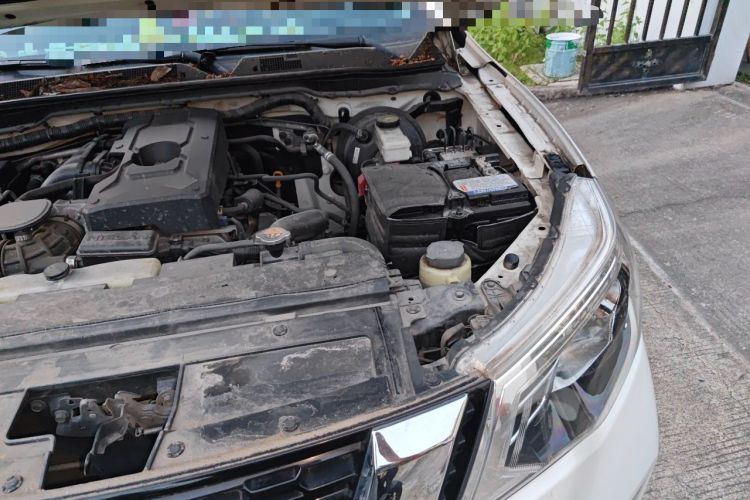 Used Nissan Terra 2020 2.5L XL Upper Automatic Two-Wheel Drive Luxury Edition Engine Bay Left