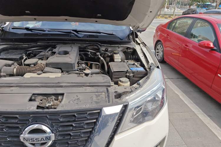Used Nissan Terra 2020 2.5L XL Upper Automatic Two-Wheel Drive Luxury Edition Engine Bay Left
