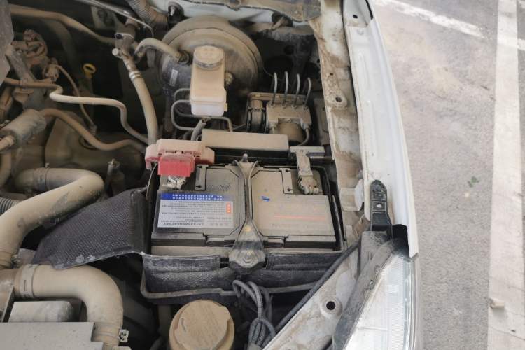 Used Nissan Terra 2020 2.5L XL Upper 4WD Automatic Four-Wheel Drive Luxury Edition Engine Bay Left