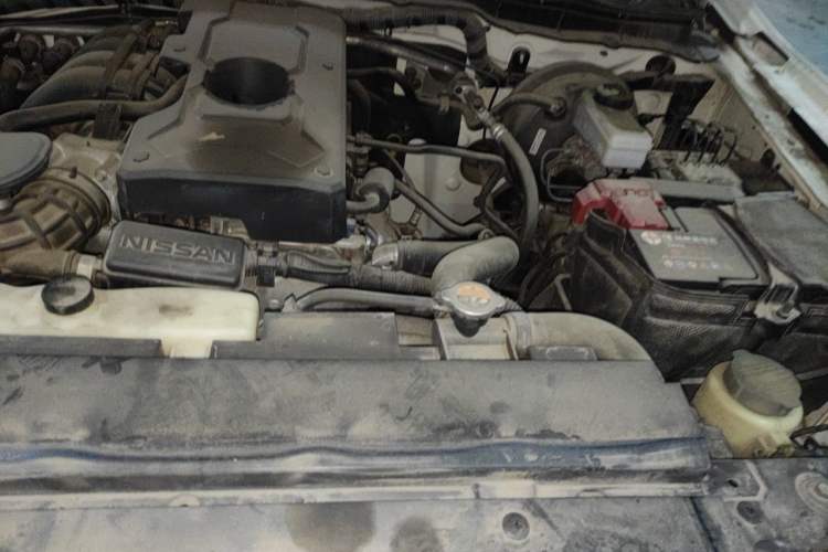 Used Nissan Terra 2020 2.5L XL Upper 4WD Automatic Four-Wheel Drive Luxury Edition Engine Bay Left