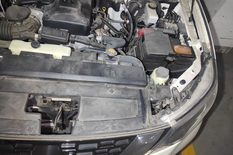 Used Nissan Terra 2020 2.5L XL Upper 4WD Automatic Four-Wheel Drive Luxury Edition Engine Bay Left