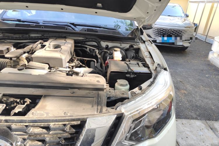 Used Nissan Terra 2020 2.5L XL Upper Automatic Two-Wheel Drive Luxury Edition Engine Bay Left