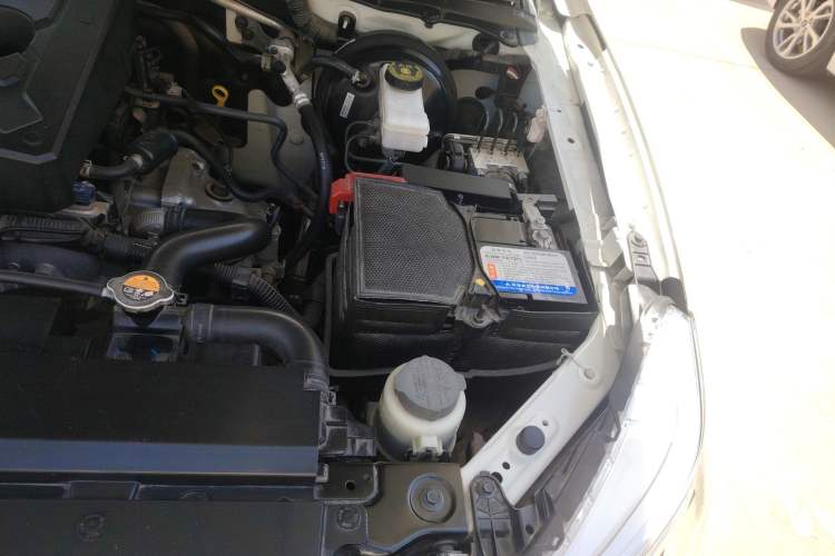 Used Nissan Terra 2020 2.5L XL Upper 4WD Automatic Four-Wheel Drive Luxury Edition Engine Bay Left