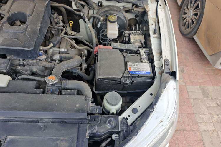 Used Nissan Terra 2020 2.5L XL Upper 4WD Automatic Four-Wheel Drive Luxury Edition Engine Bay Left