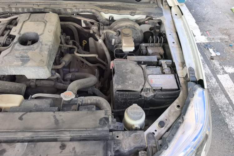 Used Nissan Terra 2020 2.5L XL Upper 4WD Automatic Four-Wheel Drive Luxury Edition Engine Bay Left