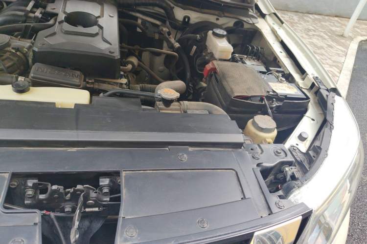 Used Nissan Terra 2020 2.5L XL Upper 4WD Automatic Four-Wheel Drive Luxury Edition Engine Bay Left