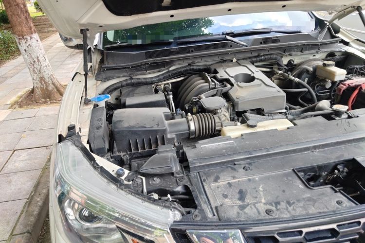 Used Nissan Terra 2020 2.5L XL Upper 4WD Automatic Four-Wheel Drive Luxury Edition Engine Bay Right