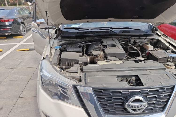 Used Nissan Terra 2020 2.5L XL Upper Automatic Two-Wheel Drive Luxury Edition Engine Bay Right