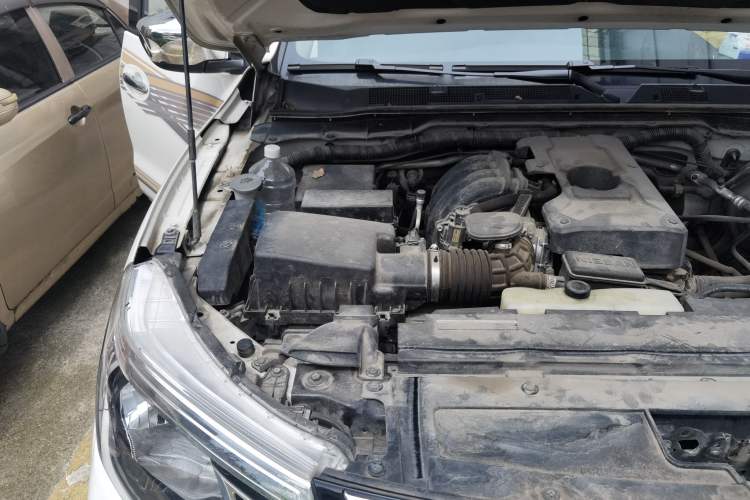 Used Nissan Terra 2020 2.5L XL Upper 4WD Automatic Four-Wheel Drive Luxury Edition Engine Bay Right