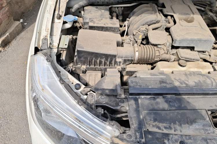 Used Nissan Terra 2020 2.5L XL Upper 4WD Automatic Four-Wheel Drive Luxury Edition Engine Bay Right