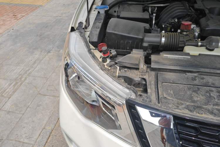 Used Nissan Terra 2020 2.5L XL Upper 4WD Automatic Four-Wheel Drive Luxury Edition Engine Bay Right