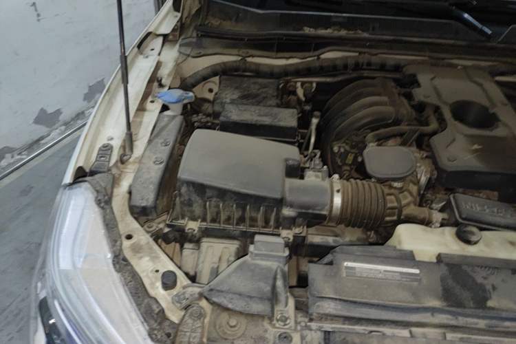Used Nissan Terra 2020 2.5L XL Upper 4WD Automatic Four-Wheel Drive Luxury Edition Engine Bay Right