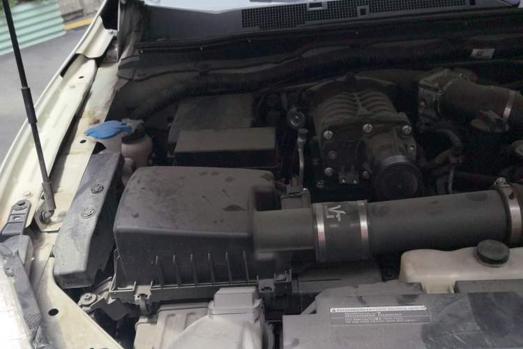 Used Nissan Terra 2020 2.5L XL Upper 4WD Automatic Four-Wheel Drive Luxury Edition Engine Bay Right